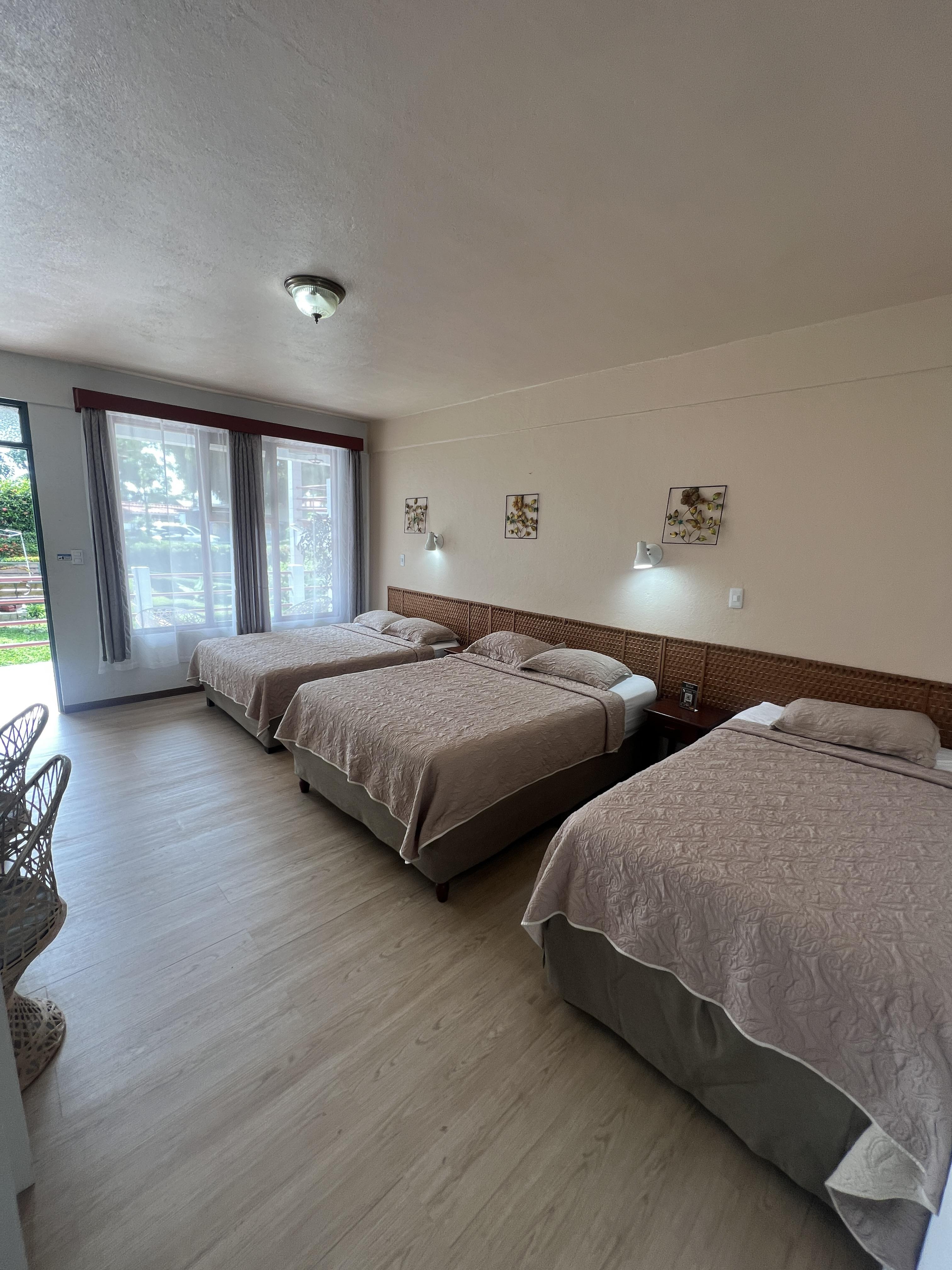 Hotel Divisamar Manuel Antonio Exterior photo